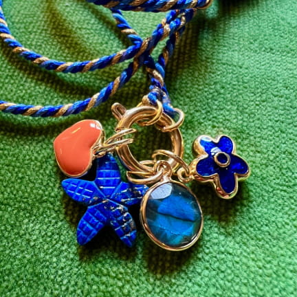CHARM ETOILE DE MER LAPIS LAZULI