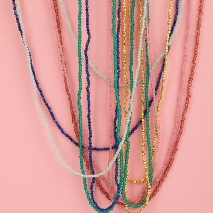 CHAINE EN PIERRES (TOURMALINE ROSE) 46 cm