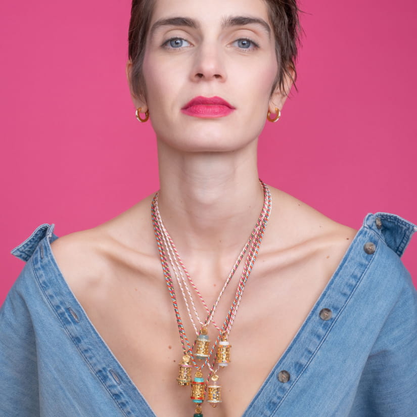 MOT DE PASSE (lien en soie rose, vert et doré)