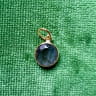 CHARM PIERRE (LABRADORITE)